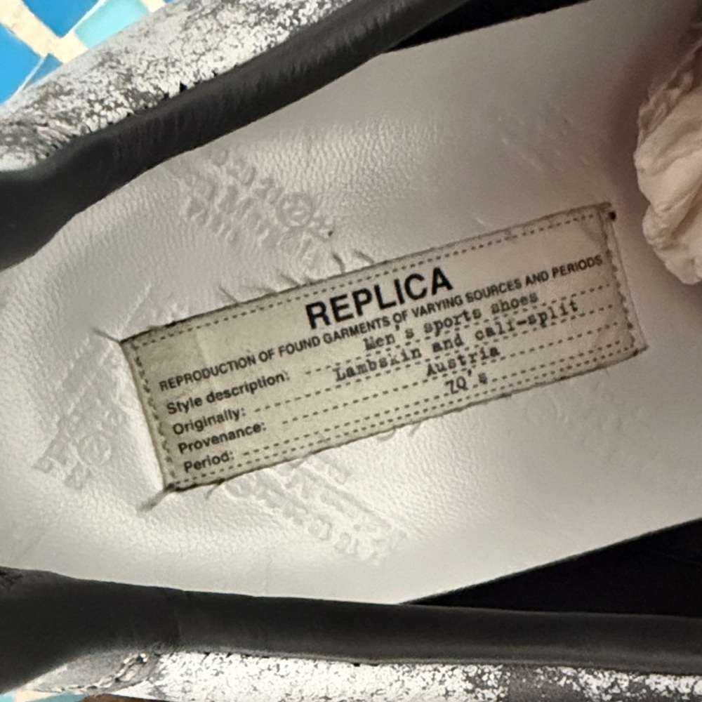 Men's Maison Margiela Silver and Gray Marbled Low-Top Replica Sneakers - Picture 6 of 8